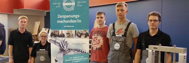 Mitarbeiter & Aus­bildung