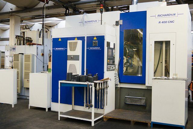 Verzahnungsmaschine Richardon R 400 CNC
